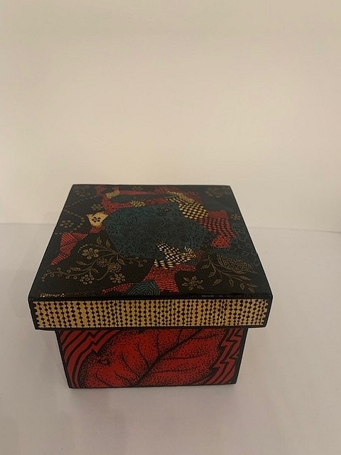 Marjeta Lederman, Box II
wood, gold leaf, permanent pen & ink, blue and red Japanese leaves, pen work and gold leaf, 4"" x 4"" x 3""
JCA 6770.04
$700